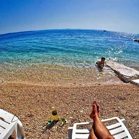 Apartment Knez 1 - 50 M From Beach Podstrana Bagian luar foto