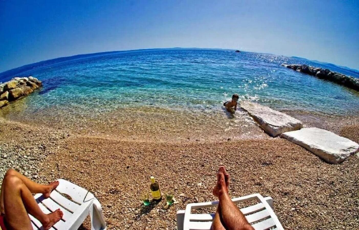 Apartment Knez 1 - 50 M From Beach Podstrana Bagian luar foto